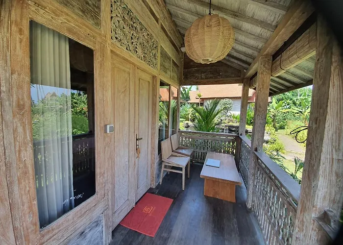 Agaliving Medewi